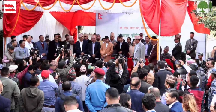 नेपाली कांग्रेसको चियापान कार्यक्रम (फोटोफिचर)