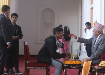 राष्ट्रपतिद्वारा सर्वसाधारणलाई टीका तथा जमरा