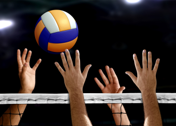 सङ्क्रान्तिको अवसरमा लिखुतामाकोशी ४ रातमाटामा भलिबल प्रतियोता हुँदै