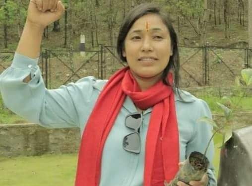 नेकपा एमाले रामेछापले स्कुल बिभाग प्रमुखको जिम्मेवार मखमली श्रेष्ठलाई