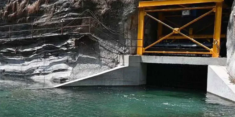 क्षमताभन्दा बढी भएको मेलम्चीको पानी वागमती नदीमा पठाइँदै