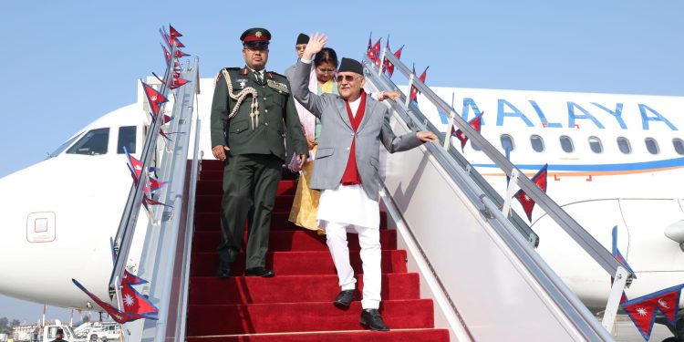 चीनको औपचारिक भ्रमण सकेर प्रधानमन्त्री ओली स्वदेश फिर्ता