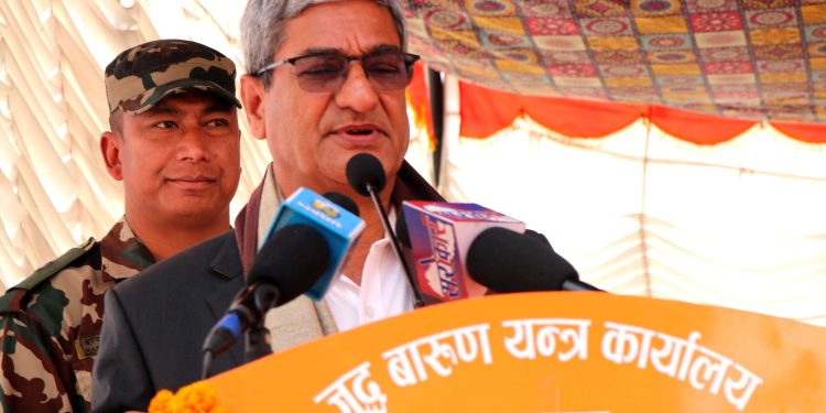 लोकतन्त्र आएपछि केही पनि भएन भन्ने भाष्य निर्माण गर्ने प्रयास भइरहेको छ : गृहमन्त्री लेखक