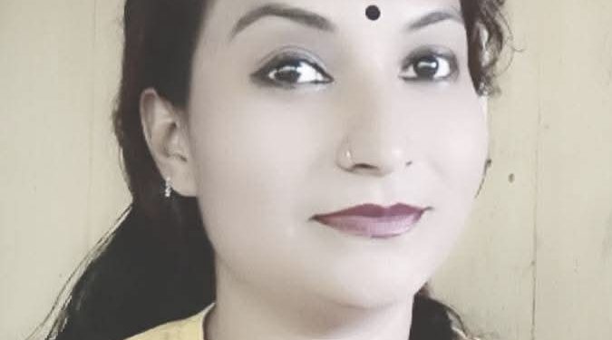 यी सबैमनका कुनामा बाँचिरहेछन्।