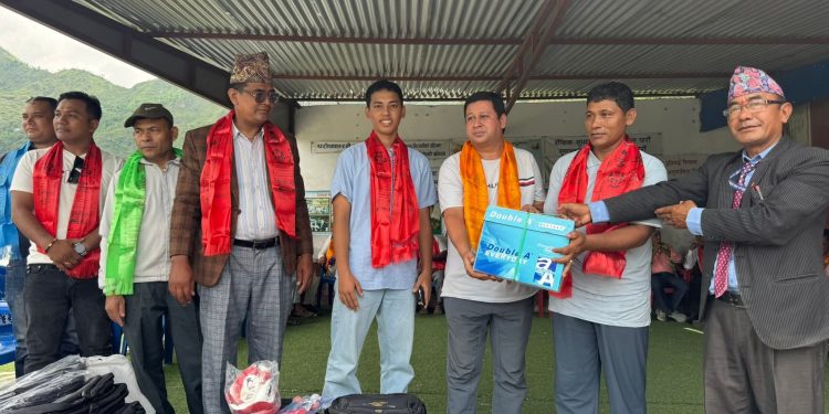 भिरपानीको श्री प्रगतिशील माविमा चारघरे सेवा समितिको सहयोग