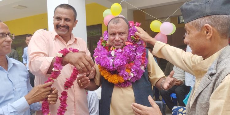 शिक्षाको न्यानोपन: भरतप्रसाद चौलागाईंको अभियान बालबालिकाकाे भविष्यप्रति समर्पण