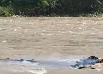 धादिङका दुई स्थानमा त्रिशूली नदीले बगाएर दुई शव फेला, जलाउँदै गरेको शव पनि नदीले  बगायो
