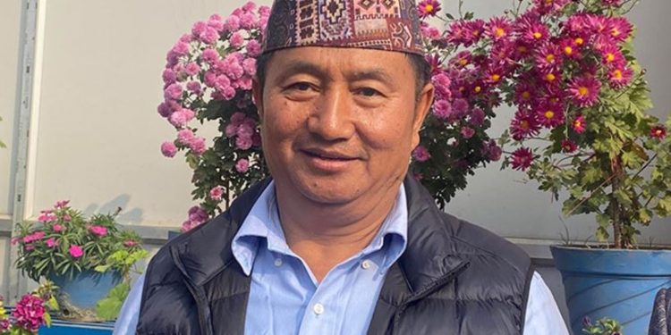 मुख्यमन्त्री बहादुरसिंह लामाको राजीनामा