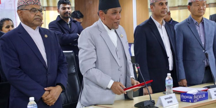 राष्ट्रियसभामा नवनिर्वाचित १७ सदस्यले लिए शपथ