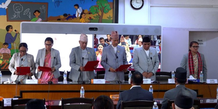 राष्ट्रियसभाका चार समितिका सभापतिद्वारा शपथ ग्रहण