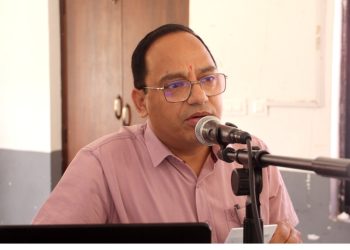 पत्रकारलाई कसैको धम्की आएको छ भने भन्नुस् प्रशासनले सुरक्षा दिन्छ: प्रजिअ थापा
