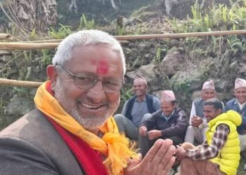रामेछापका पूर्व पार्टी सभापति रामचन्द्र खड्का कांग्रेसको केन्द्रीय सदस्य बन्ने